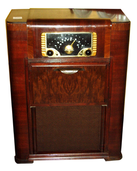 Zenith Console Radio : The Rare Bear Antiques & Collectibles